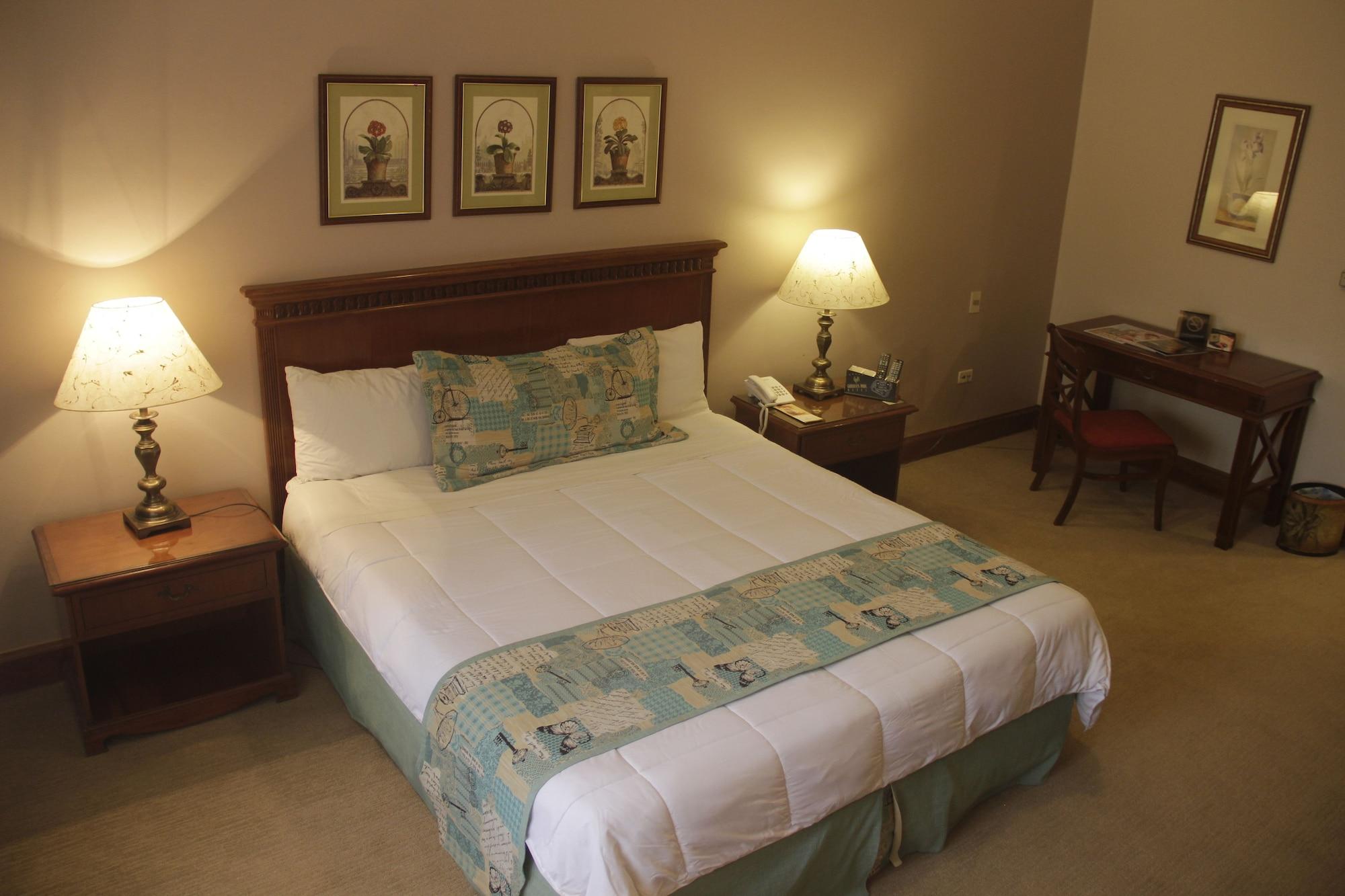 Granados Park Hotel Asuncion Exteriör bild