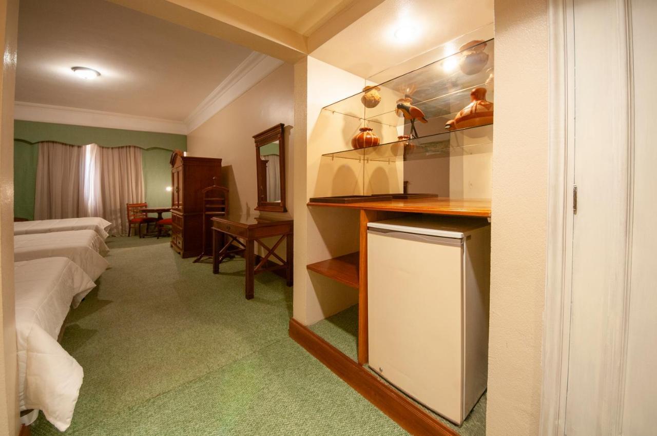 Granados Park Hotel Asuncion Exteriör bild