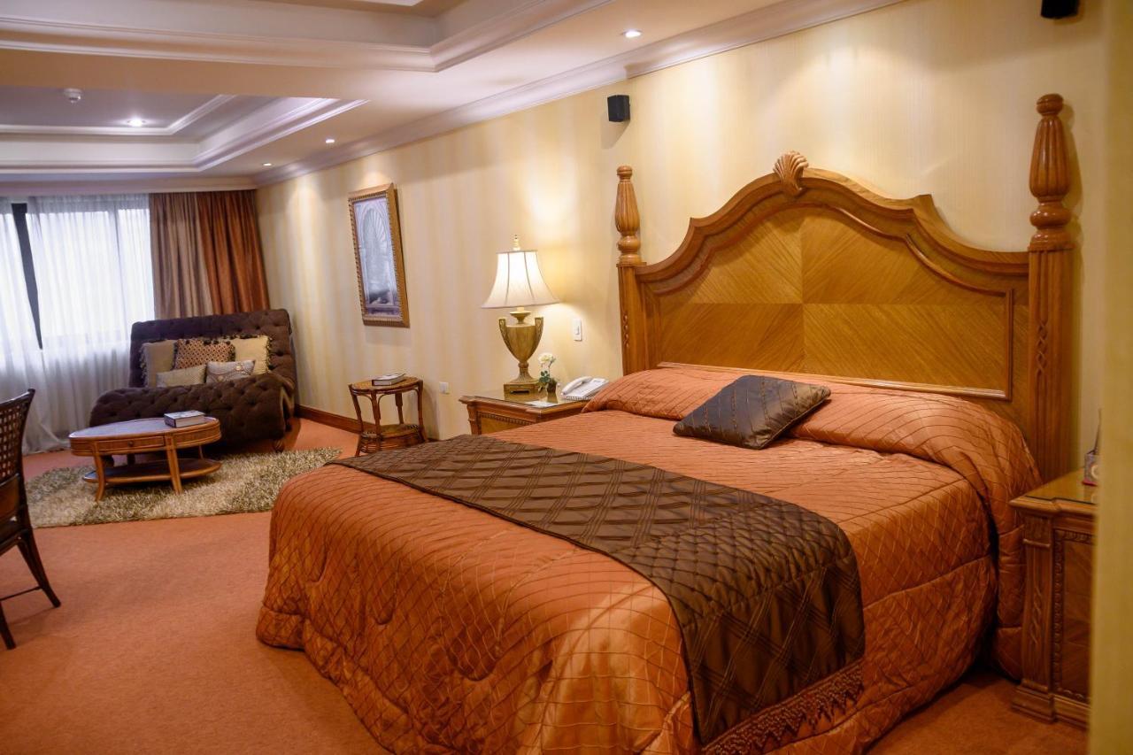 Granados Park Hotel Asuncion Exteriör bild