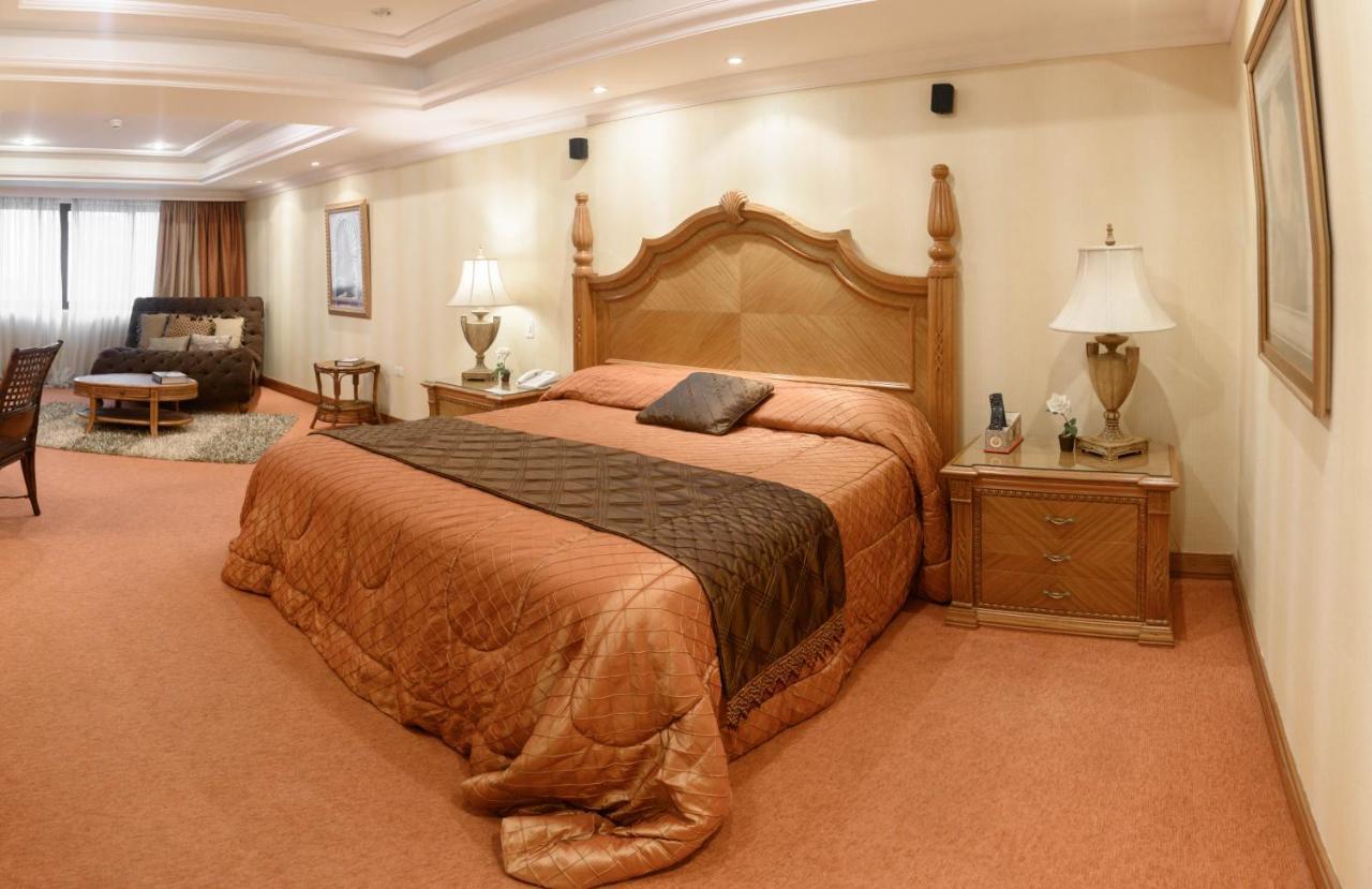 Granados Park Hotel Asuncion Exteriör bild