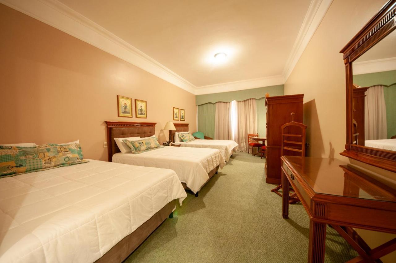 Granados Park Hotel Asuncion Exteriör bild