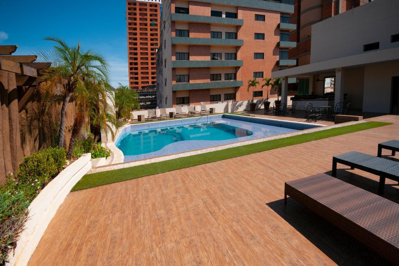 Granados Park Hotel Asuncion Exteriör bild