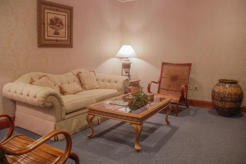 Granados Park Hotel Asuncion Exteriör bild